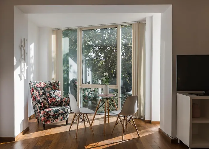 Garden View Apartment